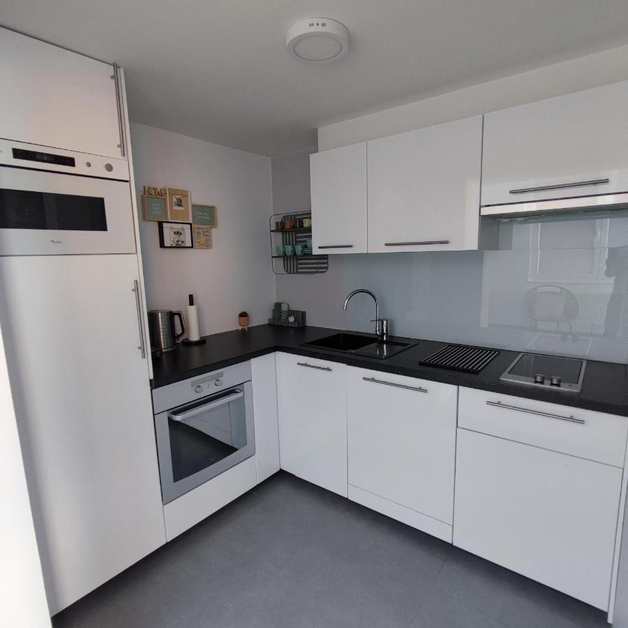 Apartment Villa Ksenija Ostende Extérieur photo